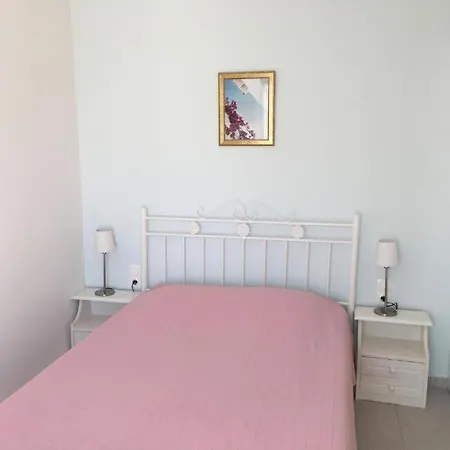 Nikoleta Vendégház Tínos