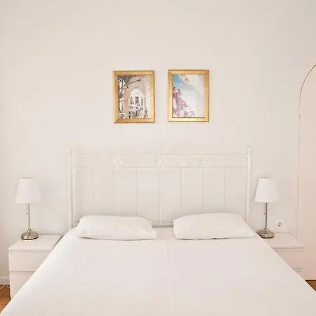 Nikoleta 3*