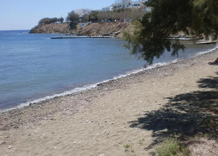 Nikoleta Konukevi Tínos